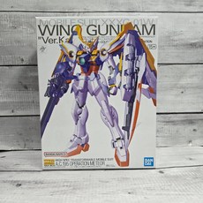 《GTS》模型 BANDAI 1/100 MG XXXG-01W 飛翼鋼彈 EW Ver.Ka 卡版 5062839, 1個