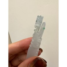 天然翡翠冰膠塊龍吐珠印章，快速冰鎮飲品，重複使用環保經濟，獨特印章設計，提升生活品味, 1個