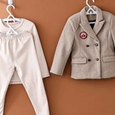 확장식옷걸이 아동복 후드티 확장식 옷걸이 날개 4단 어린이옷걸이