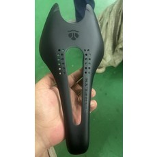 HARFLYS 碳纖維自行車鞍座 超輕鏤空透氣, 如圖所示, 1個