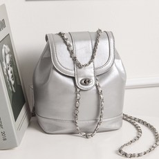 엔도르시 여성용 체인 스트랩 복조리 글로시 백팩 EBA997