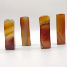 瑪瑙印章, 紅瑪瑙, 1個