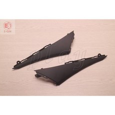 EG部品 勁戰四代 4代 2UB 機車車殼 腳踏邊軌 (消光黑) [附發票], 1個, 左邊+右邊