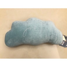 涼感抱枕 雲朵造型靠墊