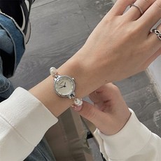 輕奢氣質珍珠手鏈腕錶 時尚簡約石英指針靜音腕錶