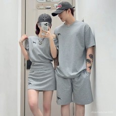 限時特價 2025新款夏季情侶裝韓係運動休閒收腰斜肩上衣高級感套裝一衣一裙 1ZJJ