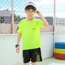 Beifujia 男童運動套裝 短袖短褲兩件組