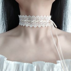 FLOWERGIRL 蕾絲頸鏈 綁帶式設計 米色寬邊項圈