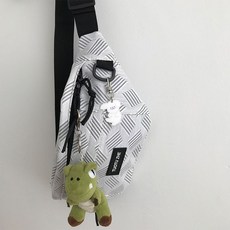 休閒小包包女 新款潮斜背包 運動胸包 百搭布包 女士腰包 手機包休閒包 滑板包騎行休閒運動腰包【軟質防潑水】, 1個, 灰色带小恐龙挂件