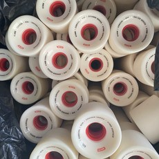 Globe 澳洲進口陸地衝浪板長板輪 62mm 51mm 78a 83a, 如圖所示, 1個