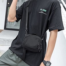 中性款4口袋迷你肩背包, 黑色