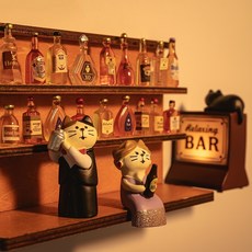 今日營業中創意日本酒吧冰箱貼磁貼仿真微縮酒瓶可愛貓人磁吸燈牌，趣味冰箱裝飾，廚房創意小物, 酒架+酒瓶+酒吧燈+女貓+調酒師