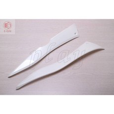 EG部品 新勁戰二代/勁戰2代 4C6 車殼邊軌/腳踏邊條 (珠白), 1個, 有飛旋踏板,騎車時右邊-R