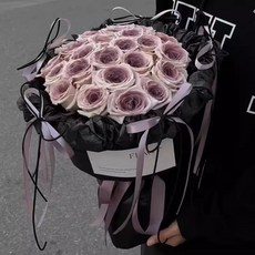 KiKi 新品花束 永生花玫瑰模擬香皂花花束 高級烏梅子醬七夕節女友閨蜜生日禮物, 【深海之戀】33朵烏梅子醬