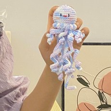 手工DIY毛線鉤針材料包 炫彩小章魚掛件 可愛八爪魚鑰匙扣禮物, 1個, 彩色小章魚材料+珍珠鑰匙扣