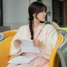 趙露思同款 馬海毛白色針織開衫外套，女生秋冬短款上衣, 白色,XL （158cm以上+130內）, 1個