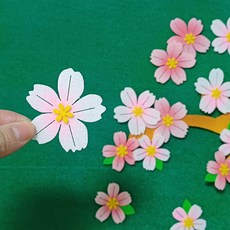 어린이집 봄 환경구성 벚꽃 8송이 펠트지 교실꾸미기