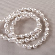 비즈아이 [6373-12]아크릴진주 쭈글오벌 6x8mm 크림 반줄(약60개)