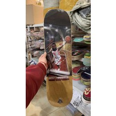 8.25吋 APRIL ISH CEPEDA 簽名款 滑板板面 墨西哥製 贈送全黑砂, 如圖所示, 1個