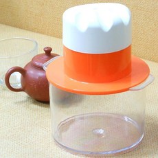 全佳豪 台灣製 旋轉式 免電 果菜榨汁機 鮮採便利果汁 (顏色隨機), 顏色隨機