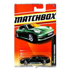 Matchbox 포르쉐 파나메라 2010 MBX VIP 시리즈 1:64 스케일 다이 캐스트 자동차 #33 - 메탈릭 다크 그린 쿠페 스타일 럭셔리 세단 후면 해치 포함 231