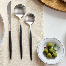 [AK플라자] [큐티폴] 고아 블랙 디저트 스푼