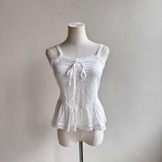 Twenty甜美法式--溫柔蕾絲滾邊緹花綁帶上衣 2501182