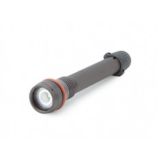 Pablo潛水攝影專賣店 INON LE700-W 二代 LED潛水燈 (700流明) - 輕巧便攜，水下攝影高亮度照明
