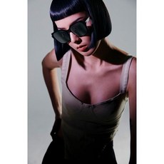 ROAV CHRISTINA SS015 鏡框:消光黑 鏡片:漸層灰 折疊太陽眼鏡 折疊墨鏡 薄鋼 太陽眼鏡 墨鏡