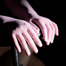 卿荷 超薄無縫五指絲襪手套 透明誘惑 長袖