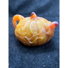 龍涎香雕花小茶壺/雕花南瓜壺，精雕擺件，淡淡龍涎香獨特香味，增添品茗樂趣, 1個, 龍涎香 雕花南瓜壺