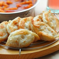 참도깨비 부산 깡통시장 당면만두, 2개