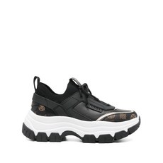 게스 로고 패널 스니커즈