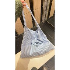 SUNDAY 字母印花大容量單肩包