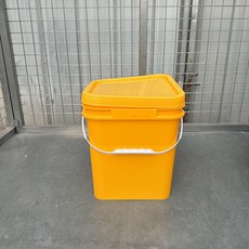 新品 發票含稅方形塑料桶帶蓋四方桶5/6/12/20/25陞大桶垃圾桶加厚全新料包裝桶釣魚桶食品級方形帶蓋水桶, 12陞深黃方桶塑料提手, 1個
