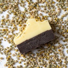 臺灣*出貨 日本北海道花園系列冷制手工皁孕嬰兒童洗臉洗頭 正品清倉正宗, 1個, 咖啡洋甘菊（無塑封膜）