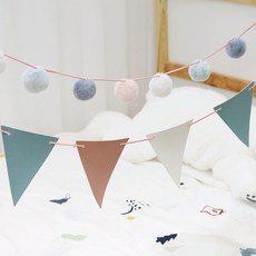 柔軟毛球 + 裝飾掛旗組, D款