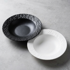 [트라움] 접시 파스타볼/샐러드볼 블랙&화이트 고급 도자기 플레이트 그릇 호텔식 1+1, 블랙+화이트, 1세트