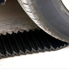 공회전 바퀴 헛돔 미끄럼 방지 차량용 탈출 패드 공회전방지 미끄럼방지 탈출패드 차량용 논슬립, 없음, 1개