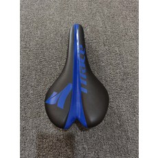 TRACE 自行車鞍座, 如圖所示, 1個