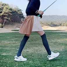 투솜 여성골프스커트 밴딩레터링 언발 골프스커트 봄 가을 주름 플리츠 여성 여자 골프 라운딩 스커트 치마바지