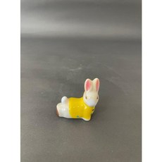 東昇瓷器餐具 紅兔造型筷架, 1個, 黃色