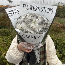 玫瑰花 情人節 送老婆 女友 閨蜜 生日禮物 超大束成品玫瑰乾花 花束永生花 告白求婚花束xp, 1個, 19朵黑骑士+灯串贺卡