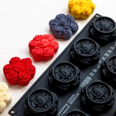 義大利 Pavoni 玫瑰花 花團錦簇 多連矽膠模 蛋糕模 甜點模 PV PX4397，輕鬆製作精美玫瑰花造型甜點, 1個