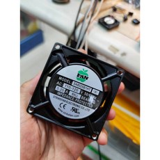 STRIKEFAN 工業用散熱風扇 80mm AC 110-120V 滾珠軸承 Impedance Protected