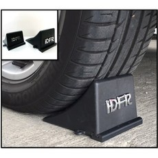 露營專區 卡車 輪胎 卡輪 救車板 脫困板 車用脫困 防陷 輪胎空轉 自救 車輛救援 輪胎牽引板 土石 沙地 泥地 雪地, 黑色小款輪胎止滑擋2入