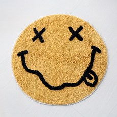 마켓비 LAUF 스마일 러그 60cm 엑스 당일발송 P000BOJV