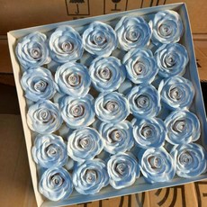 熱銷 情人節蘇醒玫瑰花香皂花工廠店直銷七層噴色仿真玫瑰diy一盒25朵, 甦醒玫瑰碎冰藍, 1個
