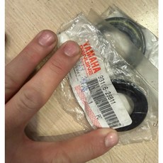 山葉 SMAX Force 1.0 1DK 排骨油封 搖臂油封 93106-28811 上油封 原廠零件 後排骨, 1個, 如圖上油封一個