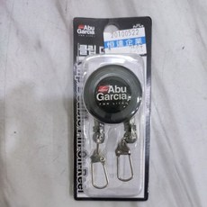 AbuGarcia Clip Pin-on-Reel 伸縮拉環扣 方便快速取用 堅固耐用 釣魚配件, 1個, 單扣